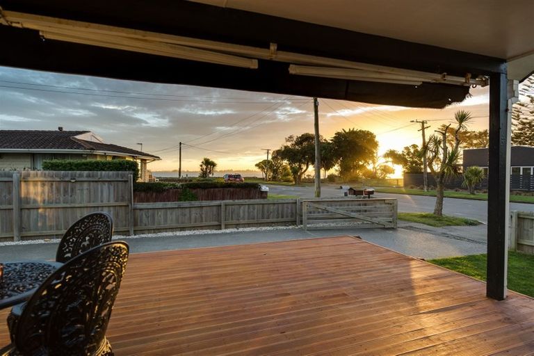 Photo of property in 10 Heron Street, Southshore, Christchurch, 8062