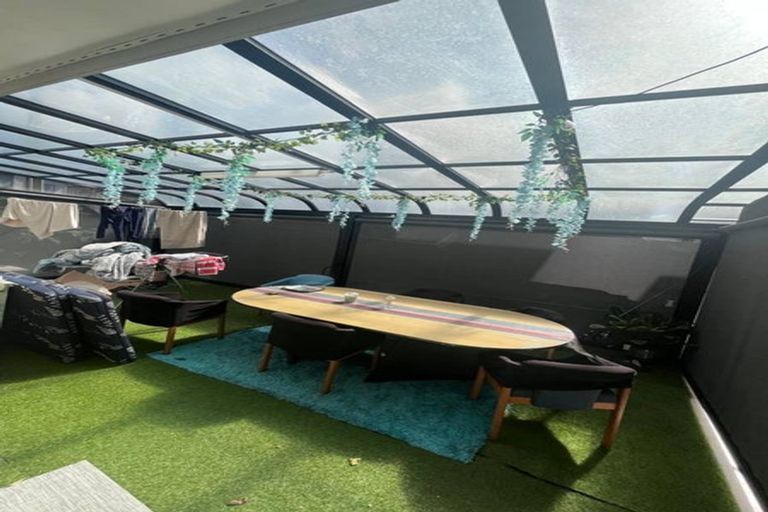 Photo of property in 160a Browns Road, Manurewa, Auckland, 2102