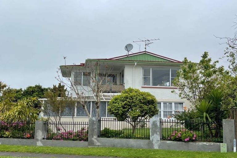 Photo of property in 7 Sea Spray Drive, Bucklands Beach, Auckland, 2012