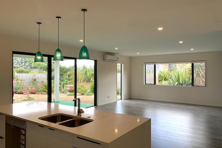 Photo of property in 24 Mcintosh Drive, Pokeno, 2471