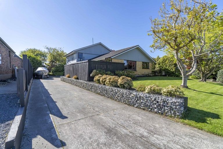 Photo of property in 23 Elm Crescent, Gladstone, Invercargill, 9810