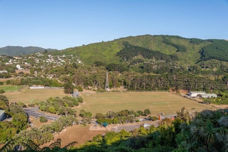 Photo of property in 73a Pembroke Road, Northland, Wellington, 6012