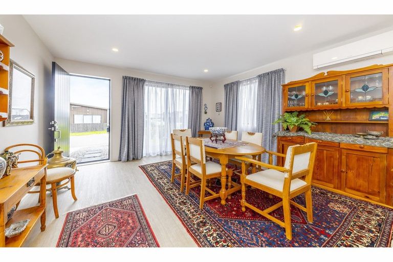 Photo of property in 2 Command Lane, Papakura, 2110