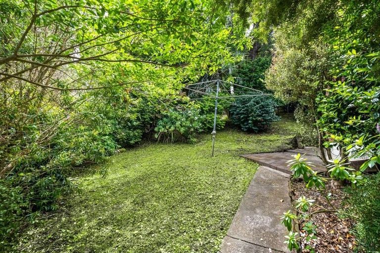 Photo of property in 1/41 Glamorgan Drive, Torbay, Auckland, 0630