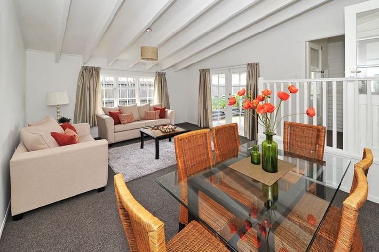 Photo of property in 1/17 Tidal Road, Mangere, Auckland, 2022