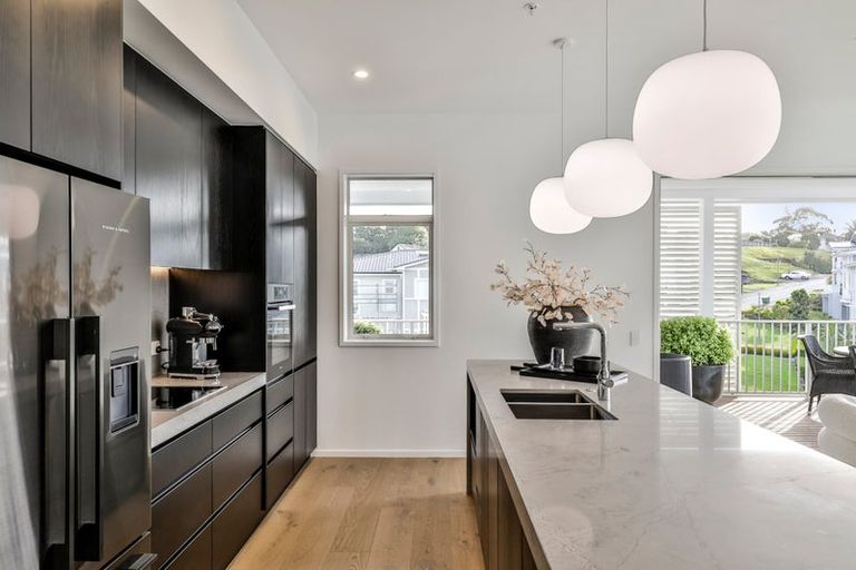 Photo of property in 189 Hibiscus Drive, Orewa, 0931