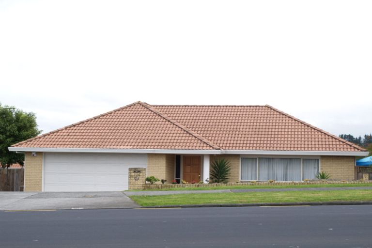 Photo of property in 1/724 Chapel Road, Dannemora, Auckland, 2016