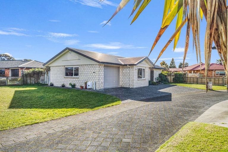 Photo of property in 18 Gilligan Close, College Estate, Whanganui, 4500