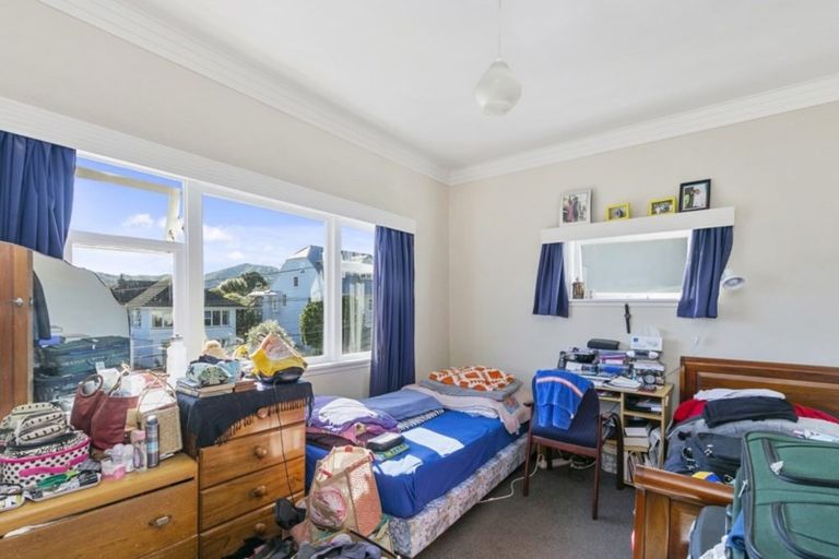 Photo of property in 6 Pimble Avenue, Karori, Wellington, 6012