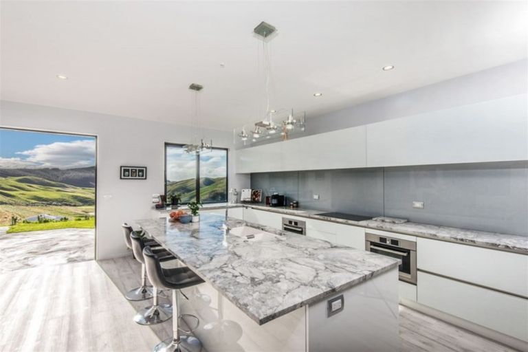 Photo of property in 11 Foxham Terrace, Churton Park, Wellington, 6037