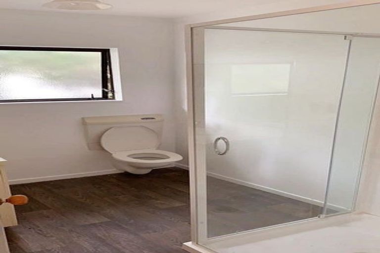 Photo of property in 4a Woodvale Grove, Fairfield, Lower Hutt, 5011