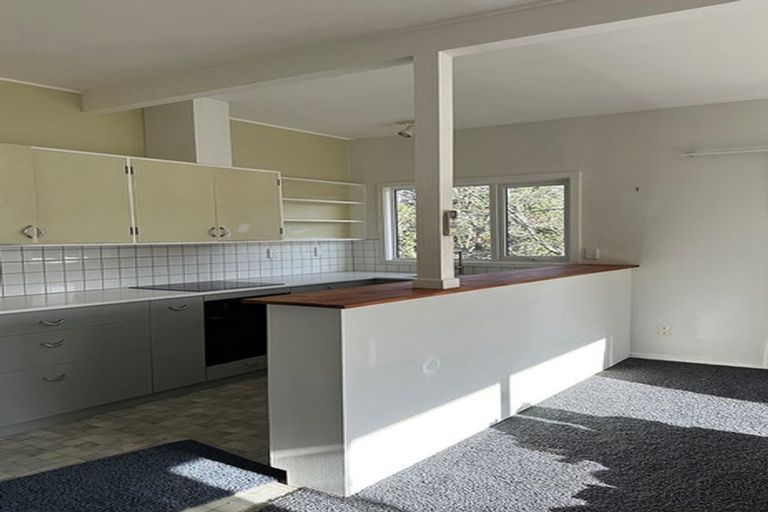 Photo of property in 44a/b Moana Road, Plimmerton, Porirua, 5026