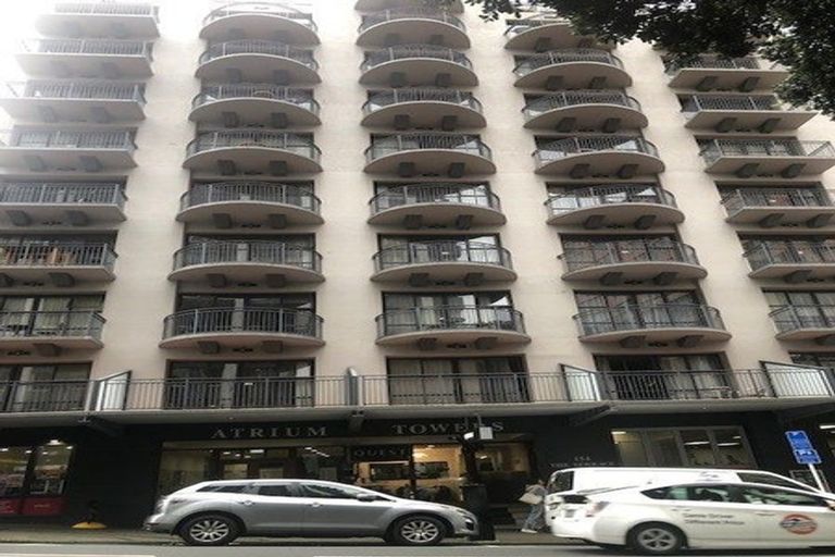 Photo of property in Atrium Towers, 4f/154 The Terrace, Wellington Central, Wellington, 6011