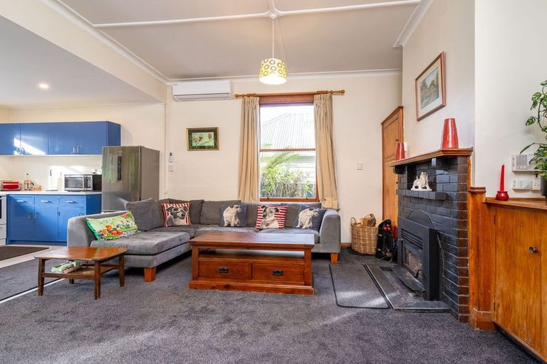 Photo of property in 16 Clifford Street, Dalmore, Dunedin, 9010