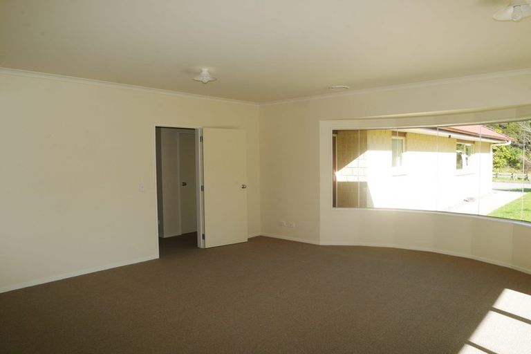 Photo of property in 120 Maui Pomare Road, Nikau Valley, Paraparaumu, 5032