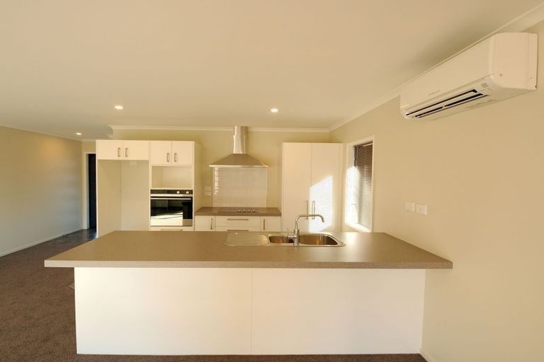 Photo of property in 23 Flint Road, Rolleston, 7614