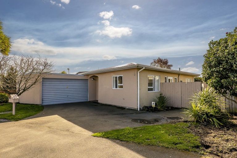 Photo of property in 11b Suva Street, Upper Riccarton, Christchurch, 8041