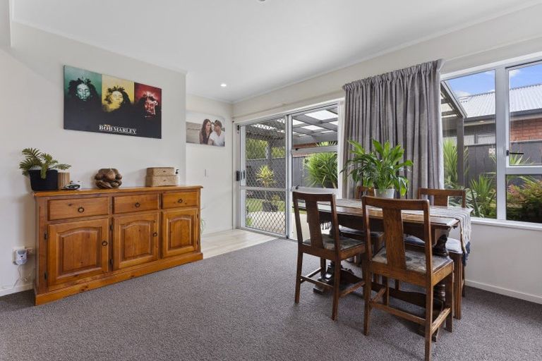 Photo of property in 11a Rimu Street, Levin, 5510