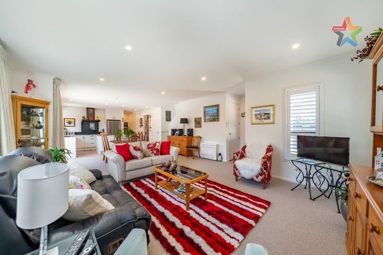 Photo of property in 21 Rodney Street, Waiwhetu, Lower Hutt, 5010