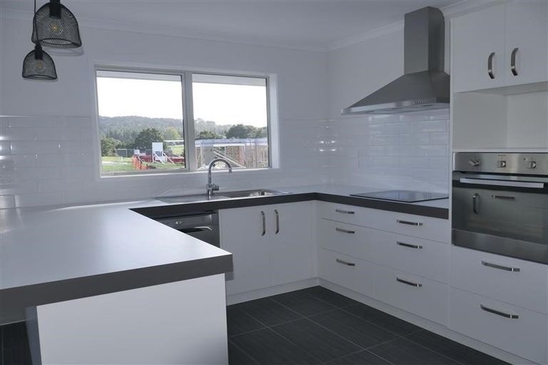 Photo of property in 16 Dunstan Avenue, Tikipunga, Whangarei, 0112