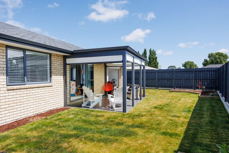 Photo of property in 10 Kereru Street, Marton, 4710