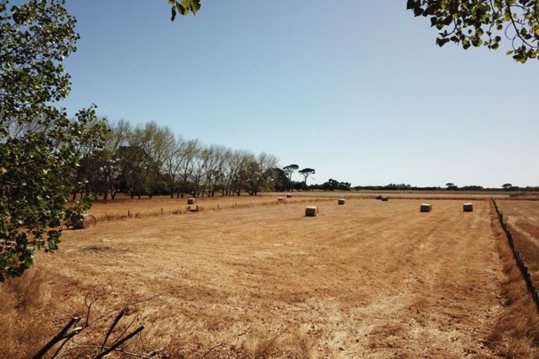 Photo of property in 140 Kent Street, Kingston, Athol, 9793