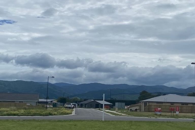 Photo of property in 4 Kea Court, Carterton, 5713