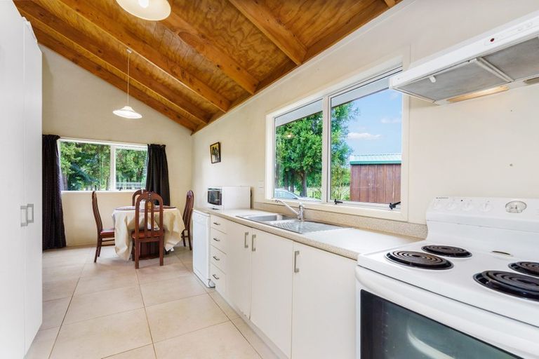 Photo of property in 15 Linnell Road, Poroti, Whangarei, 0179