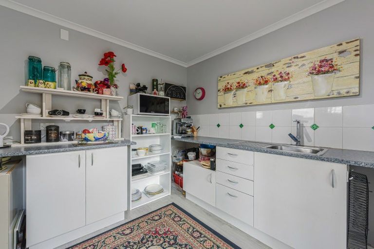 Photo of property in 23 Moana View Road, Waikawa, Picton, 7220