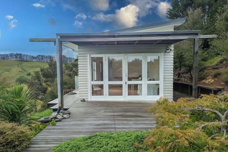 Photo of property in 177 Taipa Heights Drive, Taipa, 0420