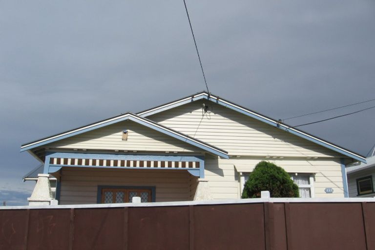 Photo of property in 222 Coutts Street, Rongotai, Wellington, 6022