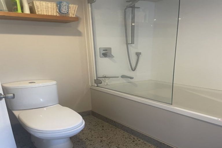 Photo of property in 3/65 Jaemont Avenue, Te Atatu South, Auckland, 0610