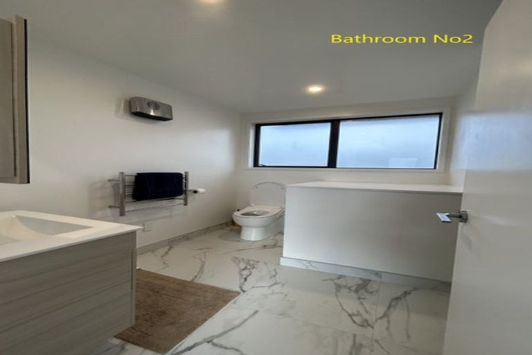 Photo of property in 8/59 Neil Avenue, Te Atatu Peninsula, Auckland, 0610