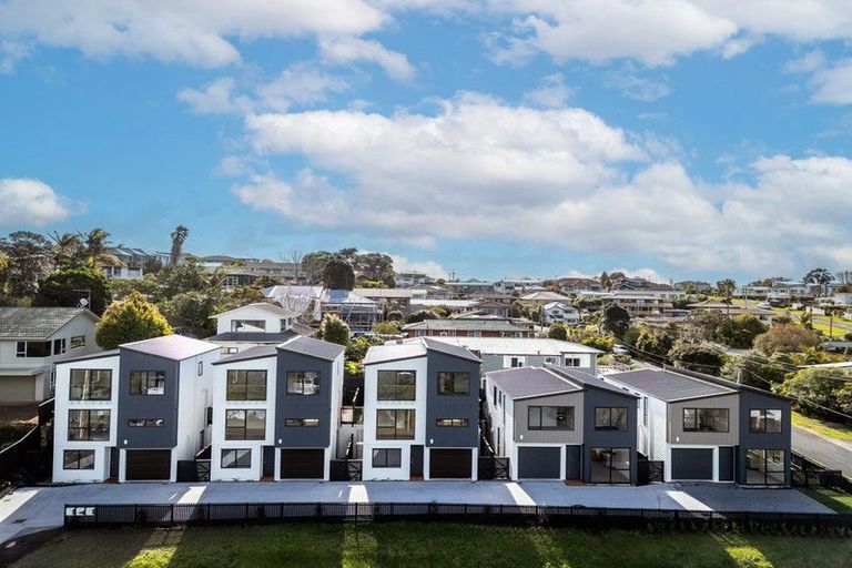 Photo of property in 12a Rewi Street, Torbay, Auckland, 0630