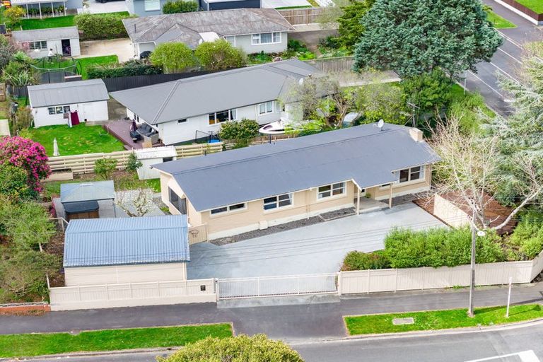 Photo of property in 2 Carrington Avenue, Hillcrest, Hamilton, 3216
