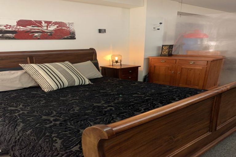 Photo of property in Gerondis Bldg Apartments, 205/60 Willis Street, Wellington Central, Wellington, 6011