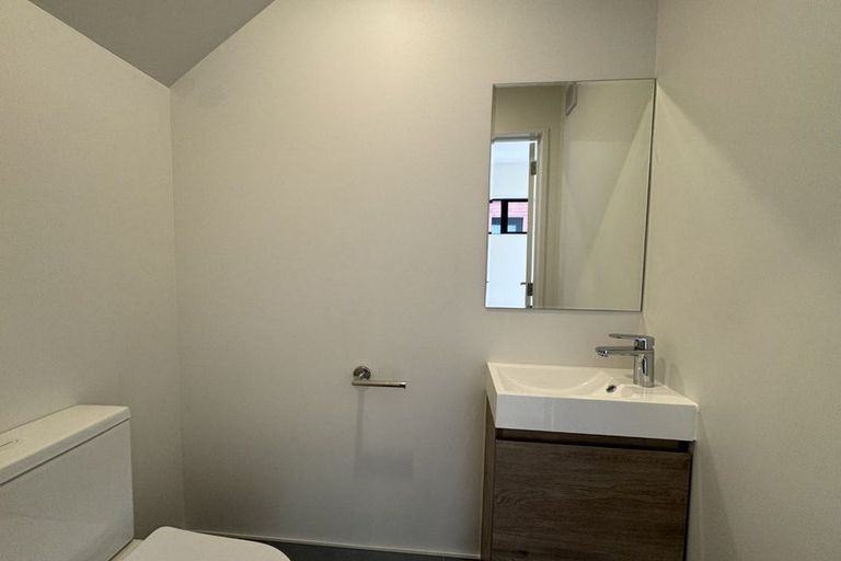 Photo of property in 4/35 Crawford Avenue, Mangere Bridge, Auckland, 2022