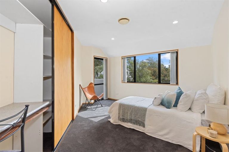 Photo of property in 3a Memorial Avenue, Ilam, Christchurch, 8053