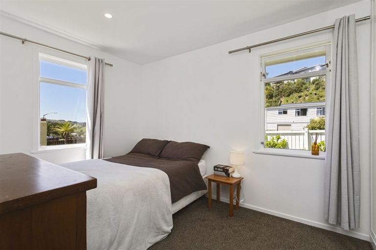 Photo of property in 112 Jamaica Drive, Grenada North, Wellington, 5028