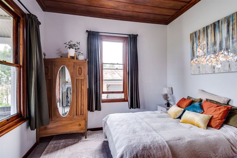 Photo of property in 53a Seddon Crescent, Marewa, Napier, 4110