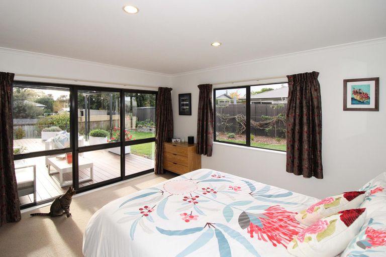 Photo of property in 10 Rexwood Estate, Carterton, 5713