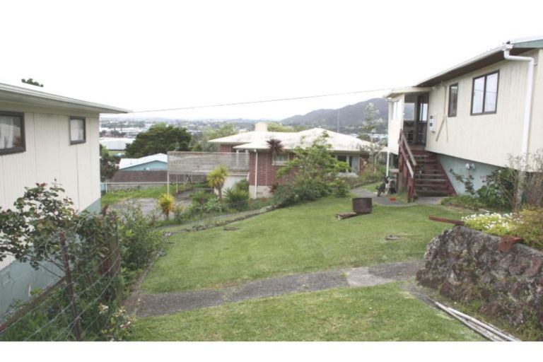 Photo of property in 11 Raewyn Street, Morningside, Whangarei, 0110