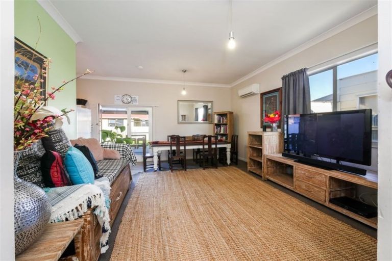 Photo of property in 15 Bellona Street, Saint Kilda, Dunedin, 9012