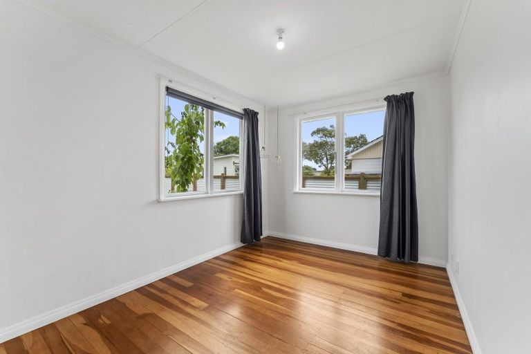 Photo of property in 271 Rangiuru Road, Otaki, 5512