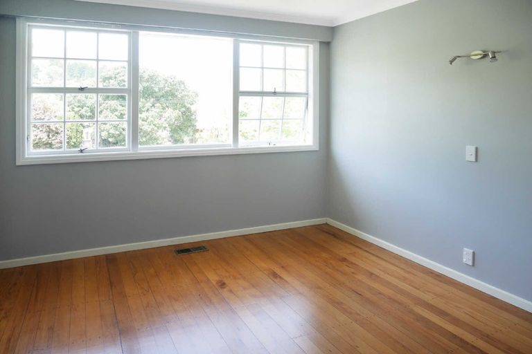 Photo of property in 279 Centaurus Road, Hillsborough, Christchurch, 8022