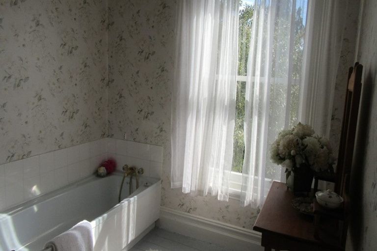 Photo of property in Belvoir House, 169 Mcnamaras Road, Waimate, 7979