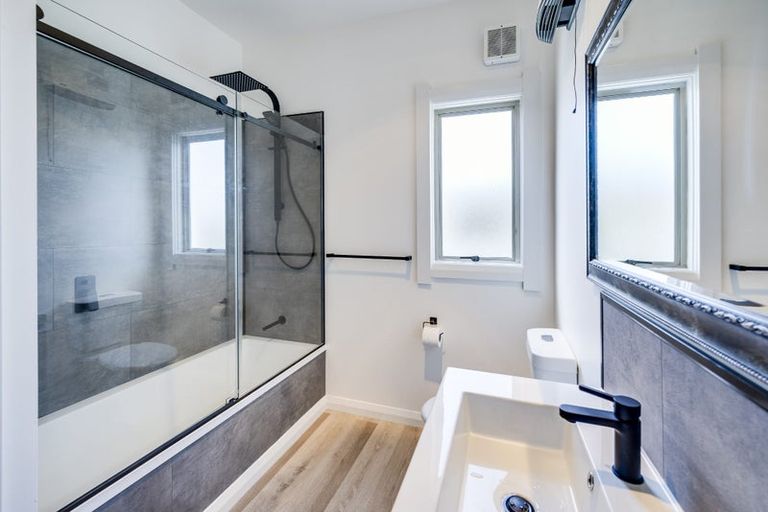 Photo of property in 1/404 Gloucester Street, Taradale, Napier, 4112