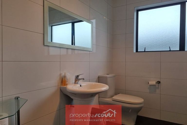 Photo of property in 32 Gaine Street, New Plymouth, 4310