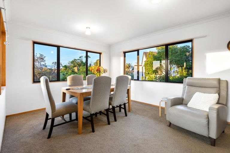 Photo of property in 19 D'urville Place, Gulf Harbour, Whangaparaoa, 0930