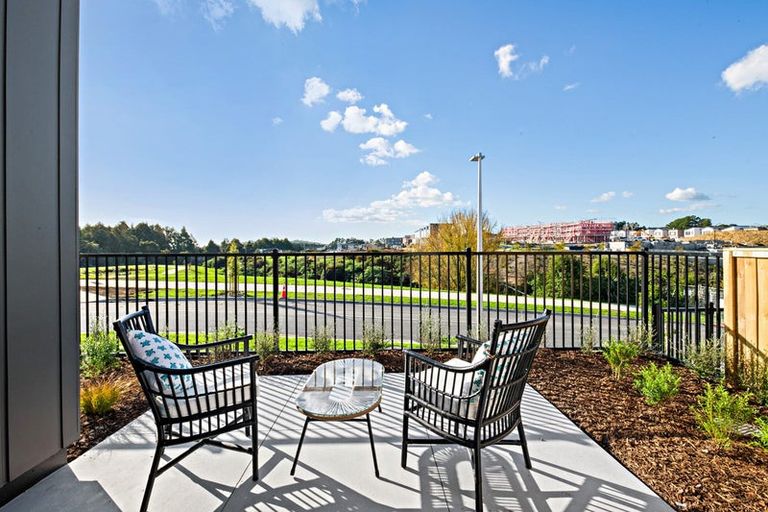 Photo of property in 20 Kilcadden Drive, Flat Bush, Auckland, 2019